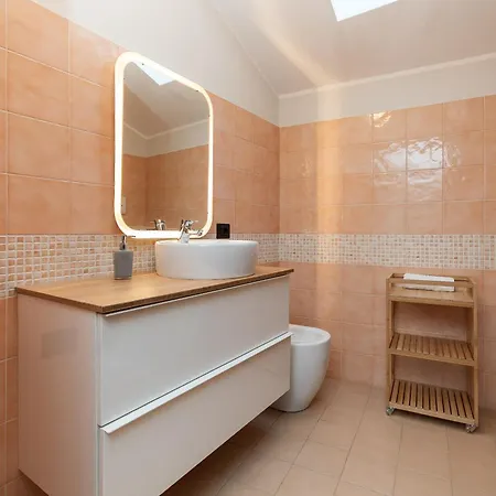 게스트하우스 Art 4*