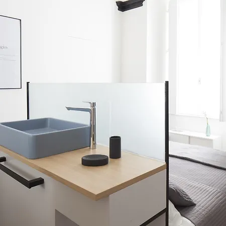 Art 게스트하우스 제노바