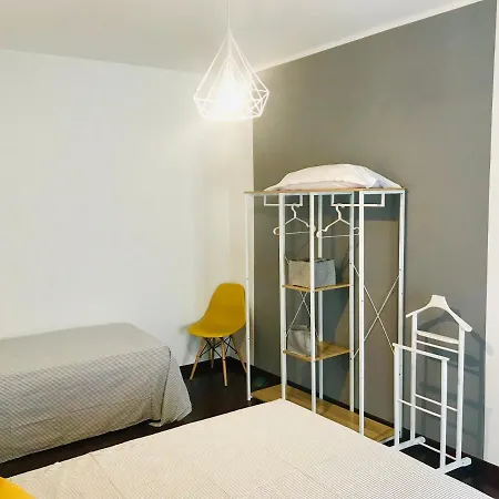 Art 게스트하우스 4*